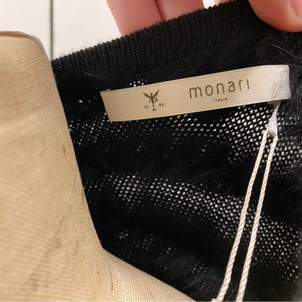 Monari cropped fur top with buttons - Picture 6 of 12